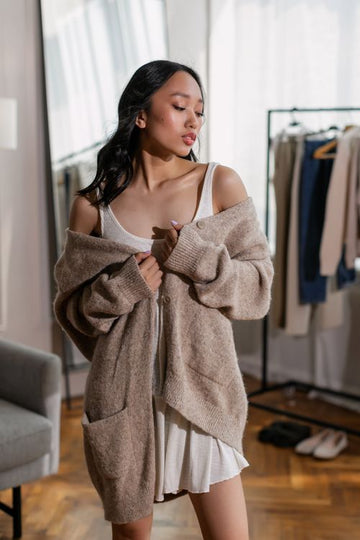 plus size cardigans fall 2026 styling guide moonwoodwear