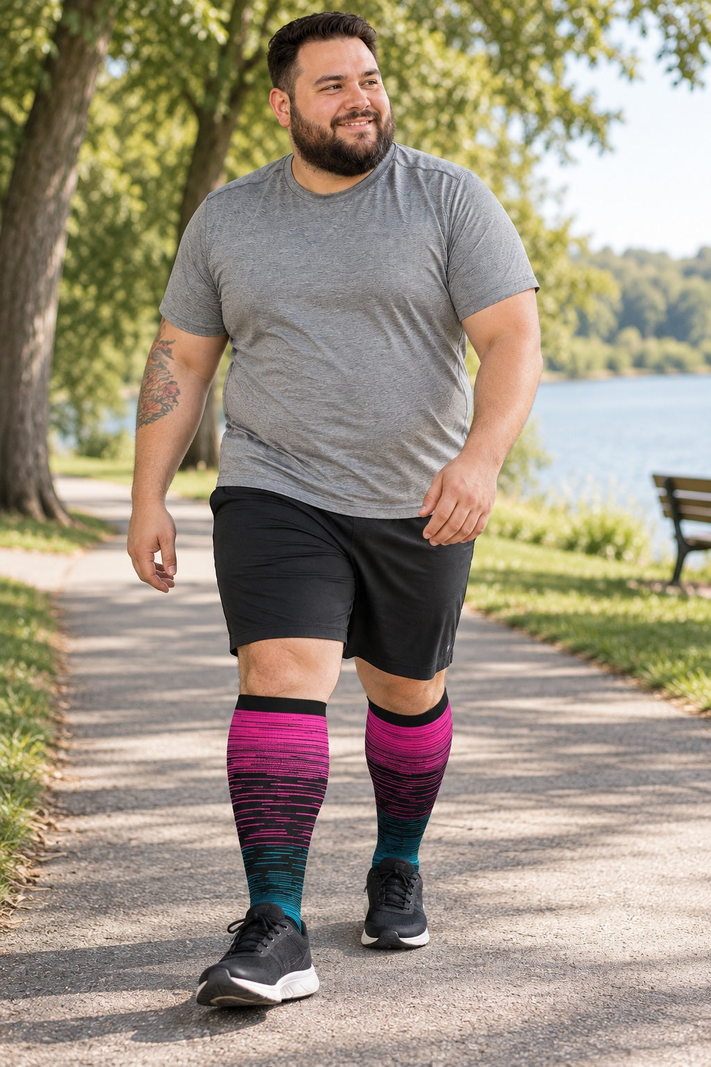 4 Pairs Plus Size Compression Socks for Women male sport lifestyle model