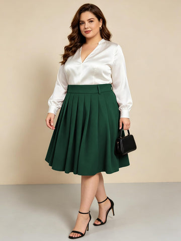 Plus Size Midi Skirt Pleated with Pockets - Green