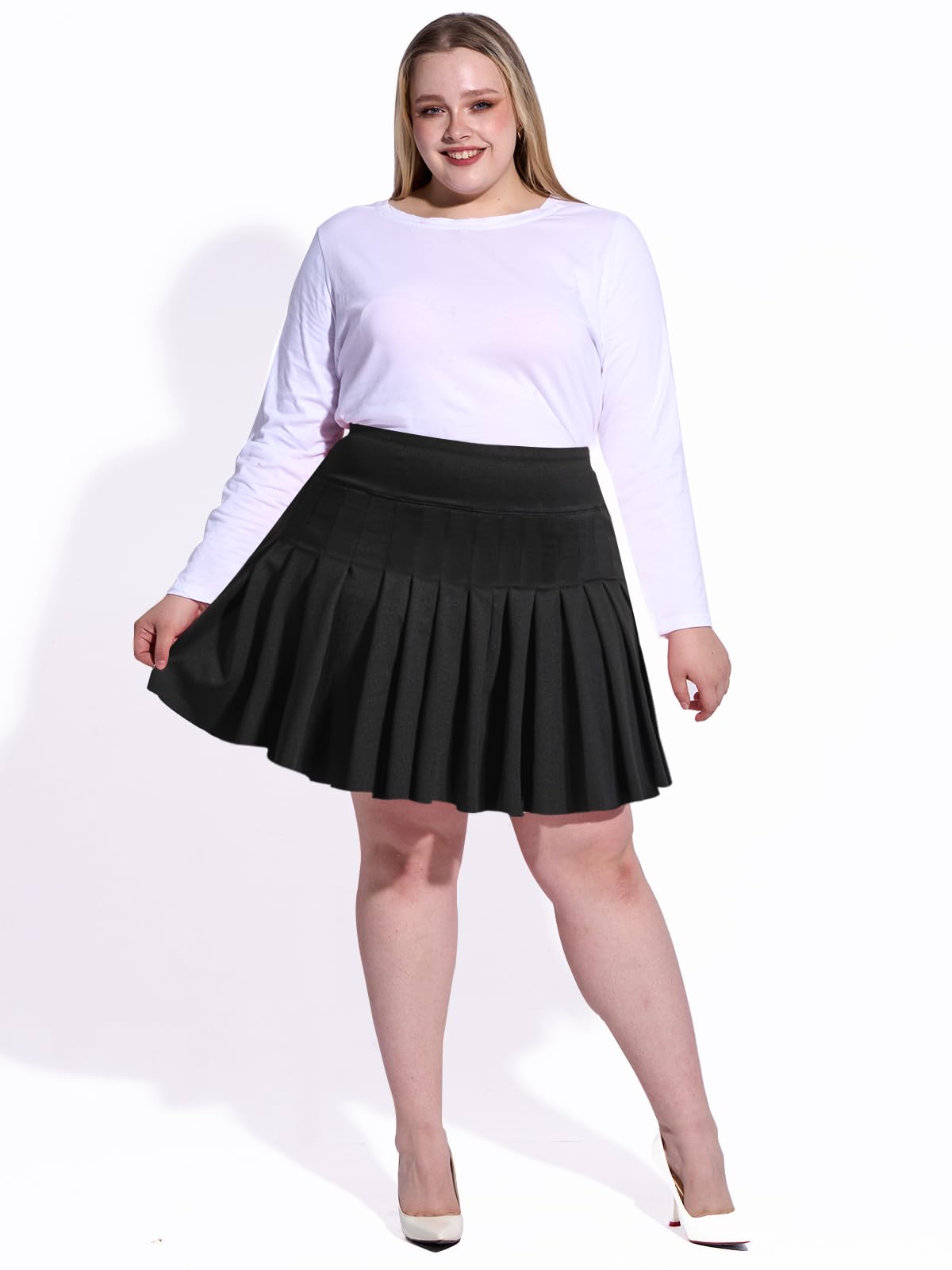 Plus Size Pleated Mini Skirt-Black - Moon Wood