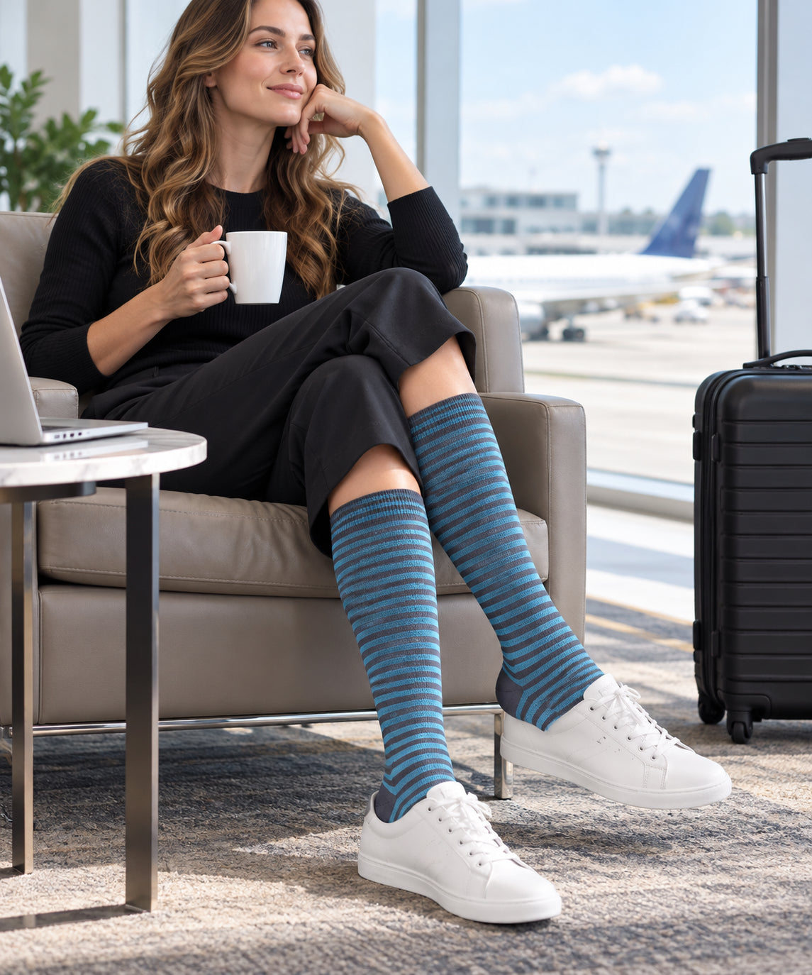 Patterned Compression Socks 6 Pair Set - Blue Arrow regular compression socks female lifestyle scene 02