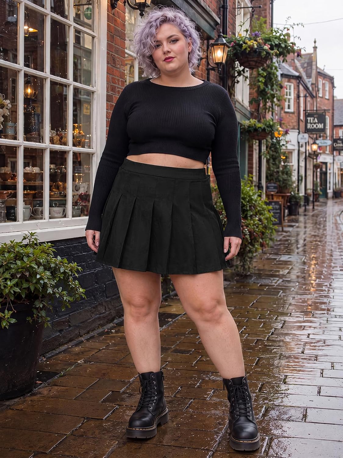 Moon Wood Plus Size Suede Pleated Skort with Pockets - Black - view 2