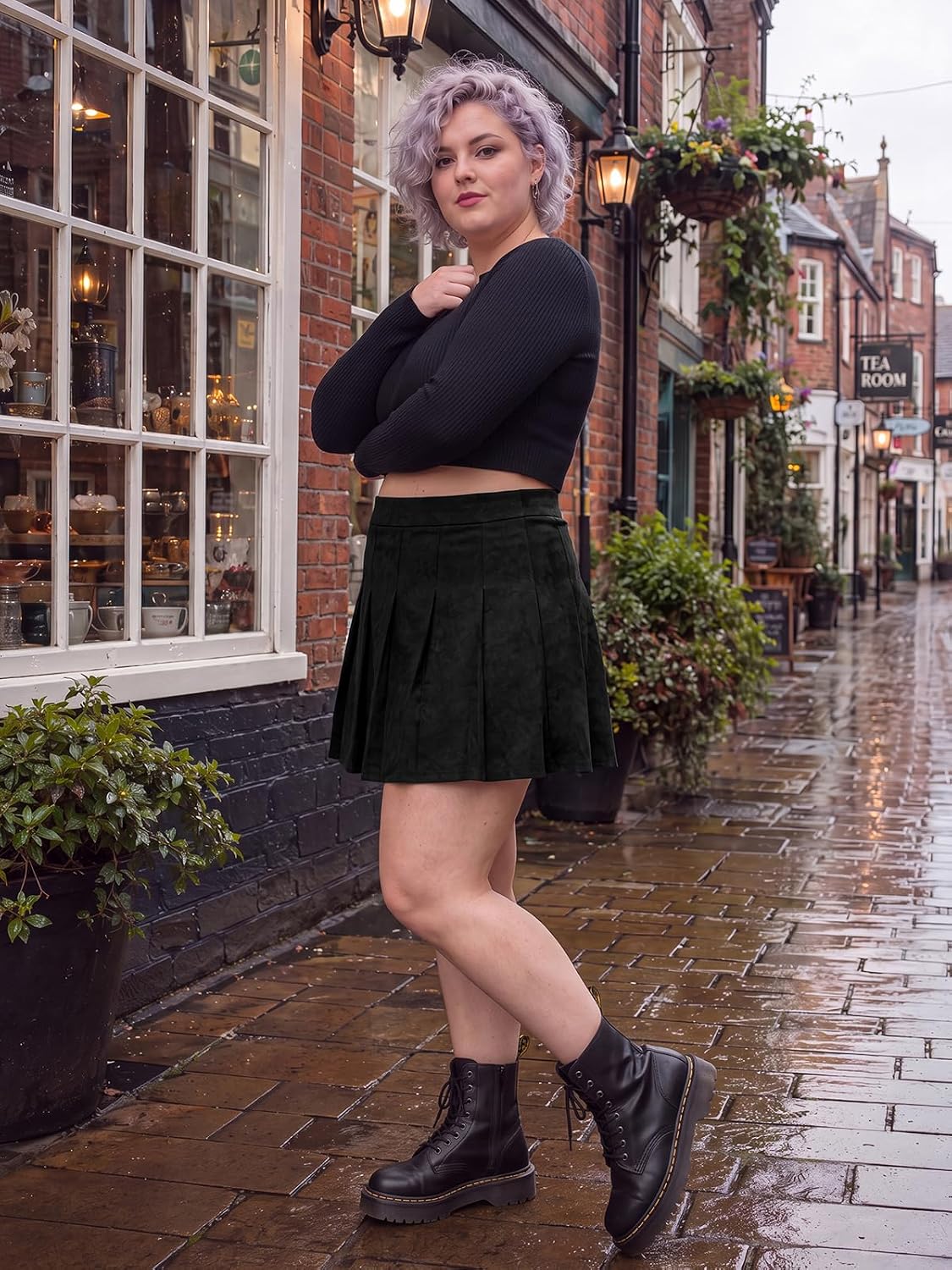 Moon Wood Plus Size Suede Pleated Skort with Pockets - Black - view 3