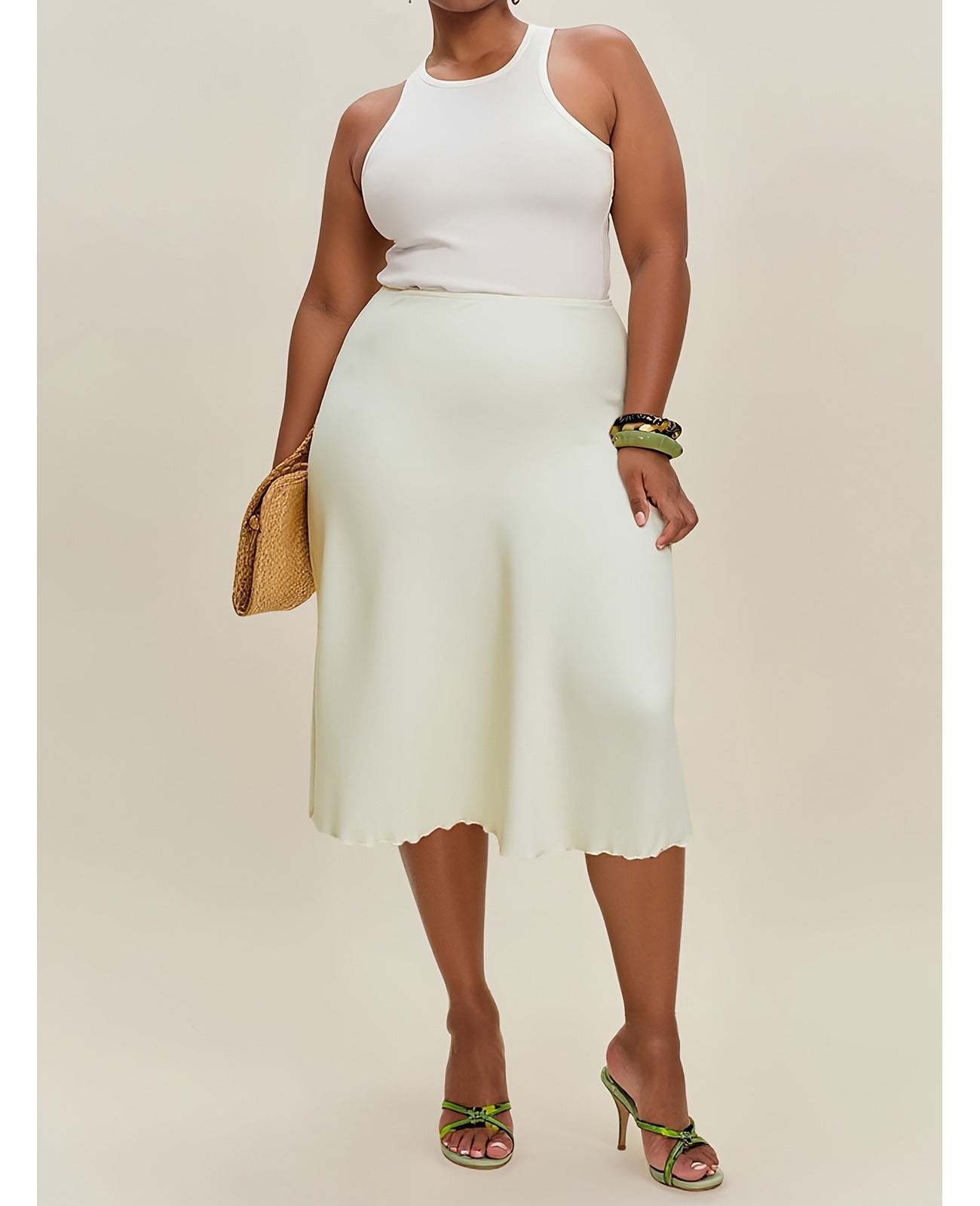 Bulk Plus Size Oversized Skirt Showcases A Creamy White Satin Texture 30 Pcs view 1