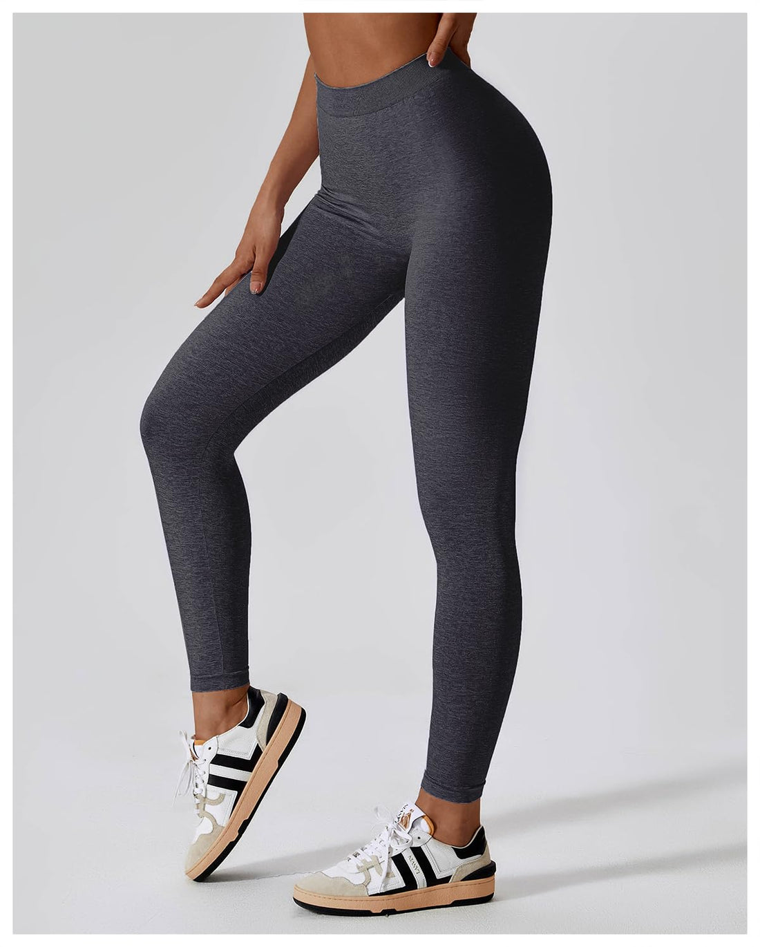 Seamless Scrunch V Back Leggings - Grey | Moon Wood